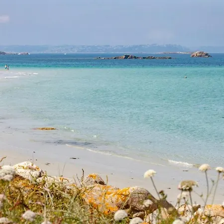 Les D' Onalou Port Blanc Villa